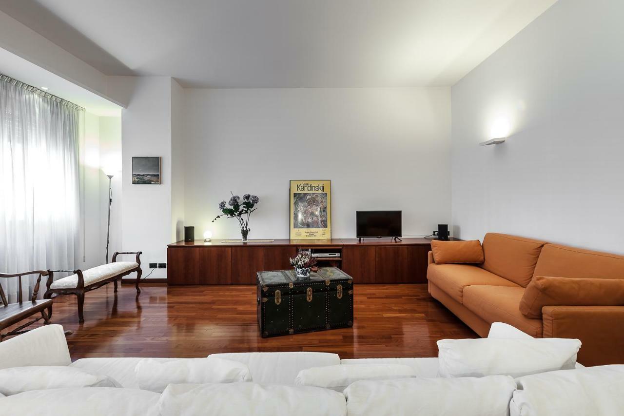 Milano Darsena Apartment Milão Exterior foto