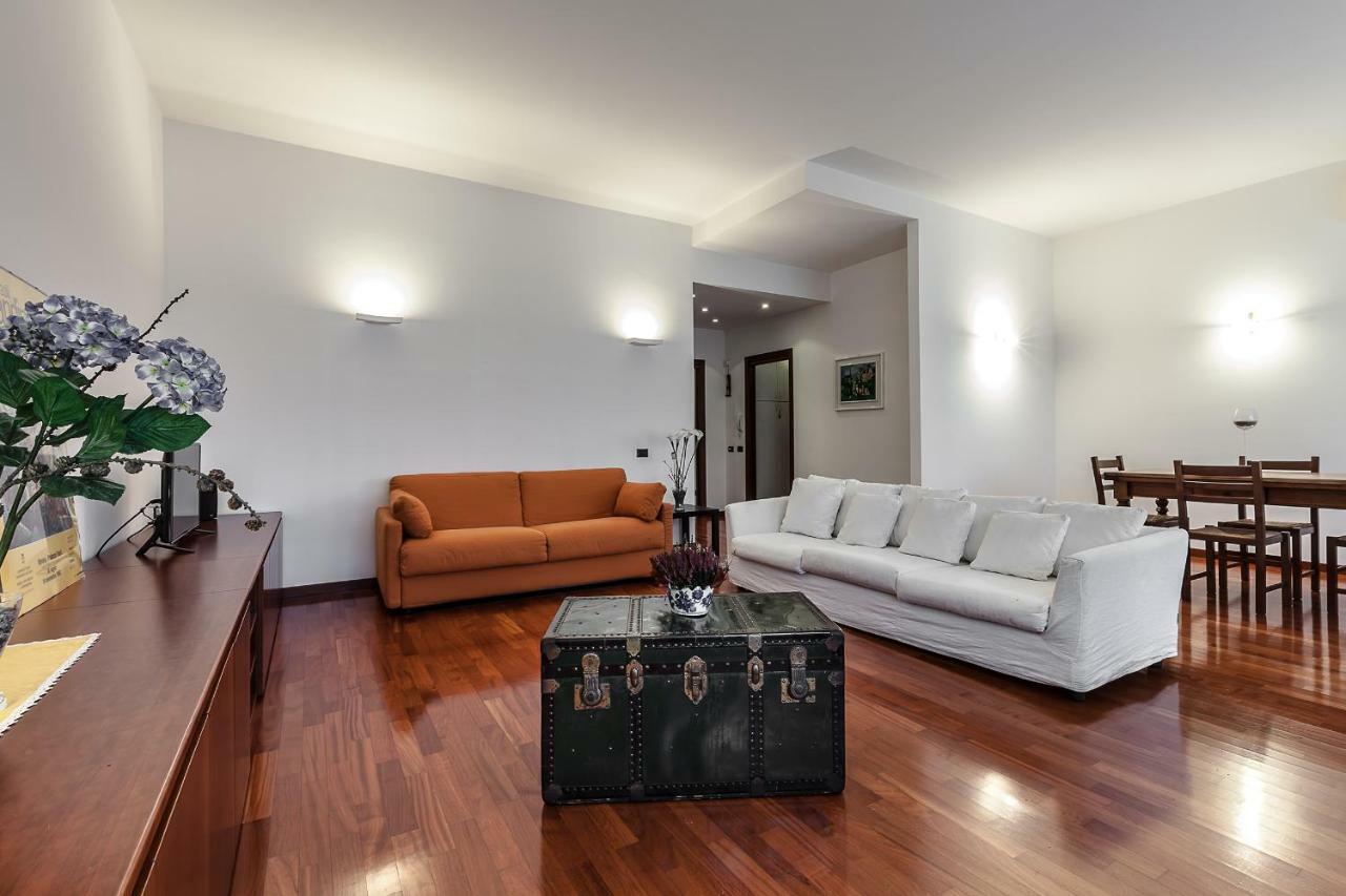 Milano Darsena Apartment Milão Exterior foto